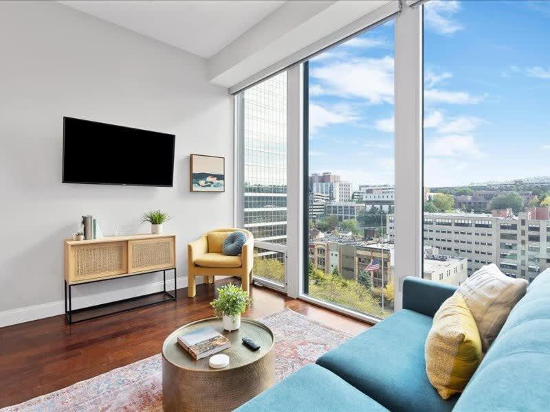 Cozysuites Roomy 1Br, Ppg Paints Arena, Pitts Pittsburgh Exteriör bild